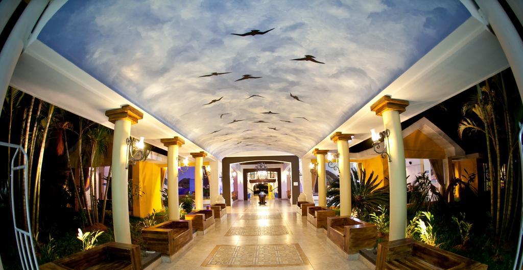Hotel Palma Real Sambo Creek ภายนอก รูปภาพ