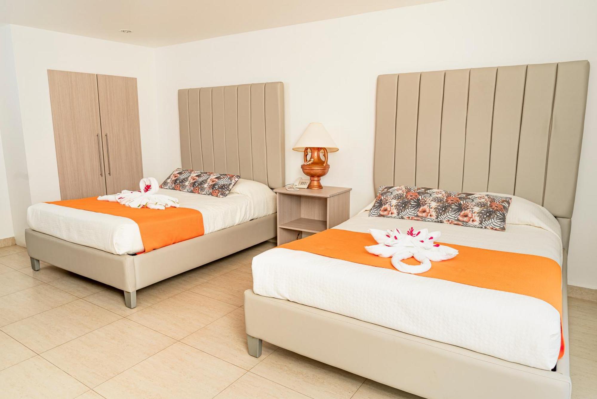 Hotel Palma Real Sambo Creek ภายนอก รูปภาพ